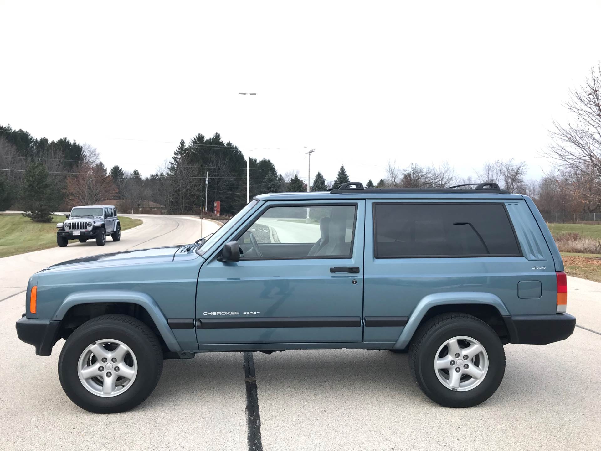 1999 Jeep® Cherokee in Big Bend, Wisconsin - Photo 37