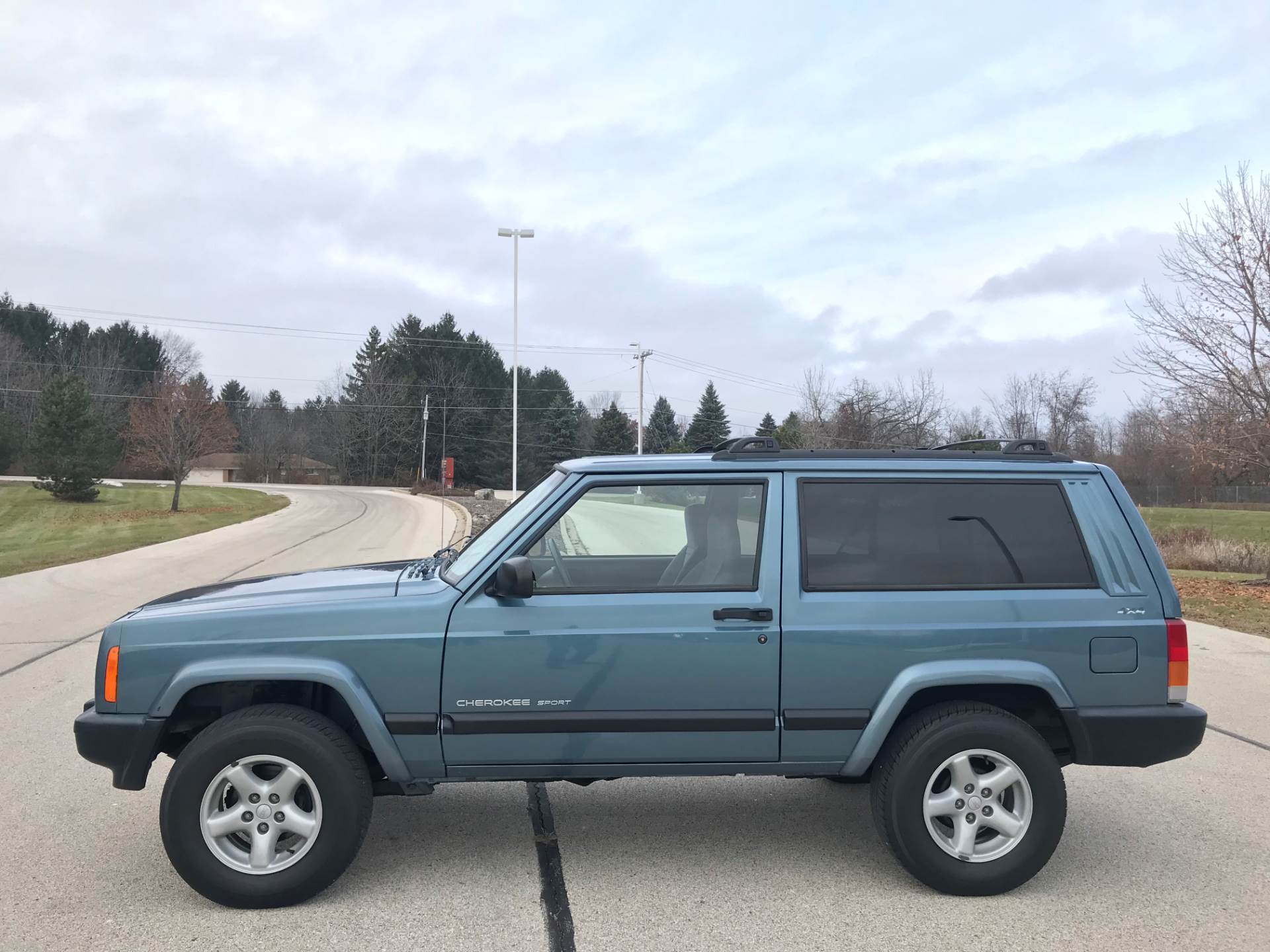 1999 Jeep® Cherokee in Big Bend, Wisconsin - Photo 40