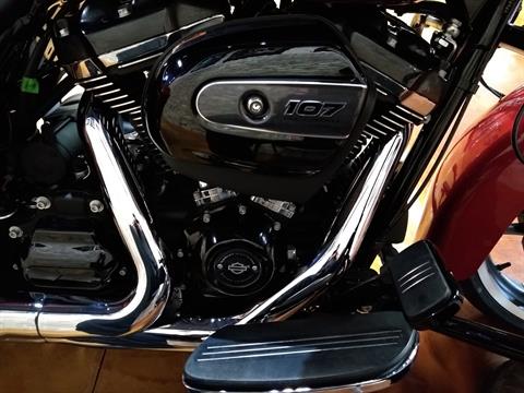 2018 Harley-Davidson Street Glide® Special in Big Bend, Wisconsin - Photo 37