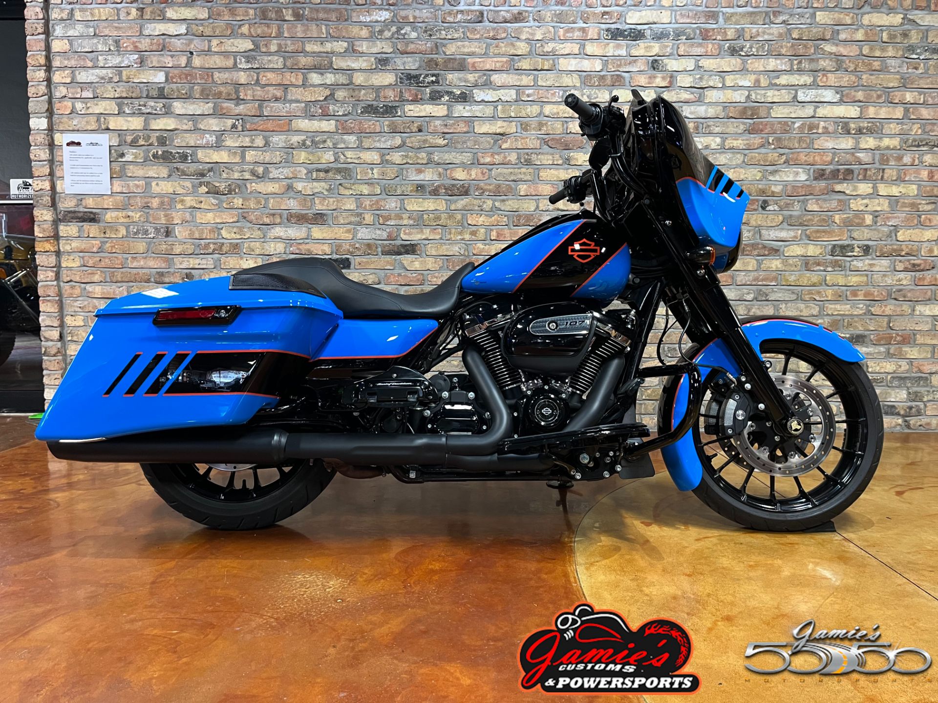 2018 Harley-Davidson Street Glide Special in Big Bend, Wisconsin - Photo 1