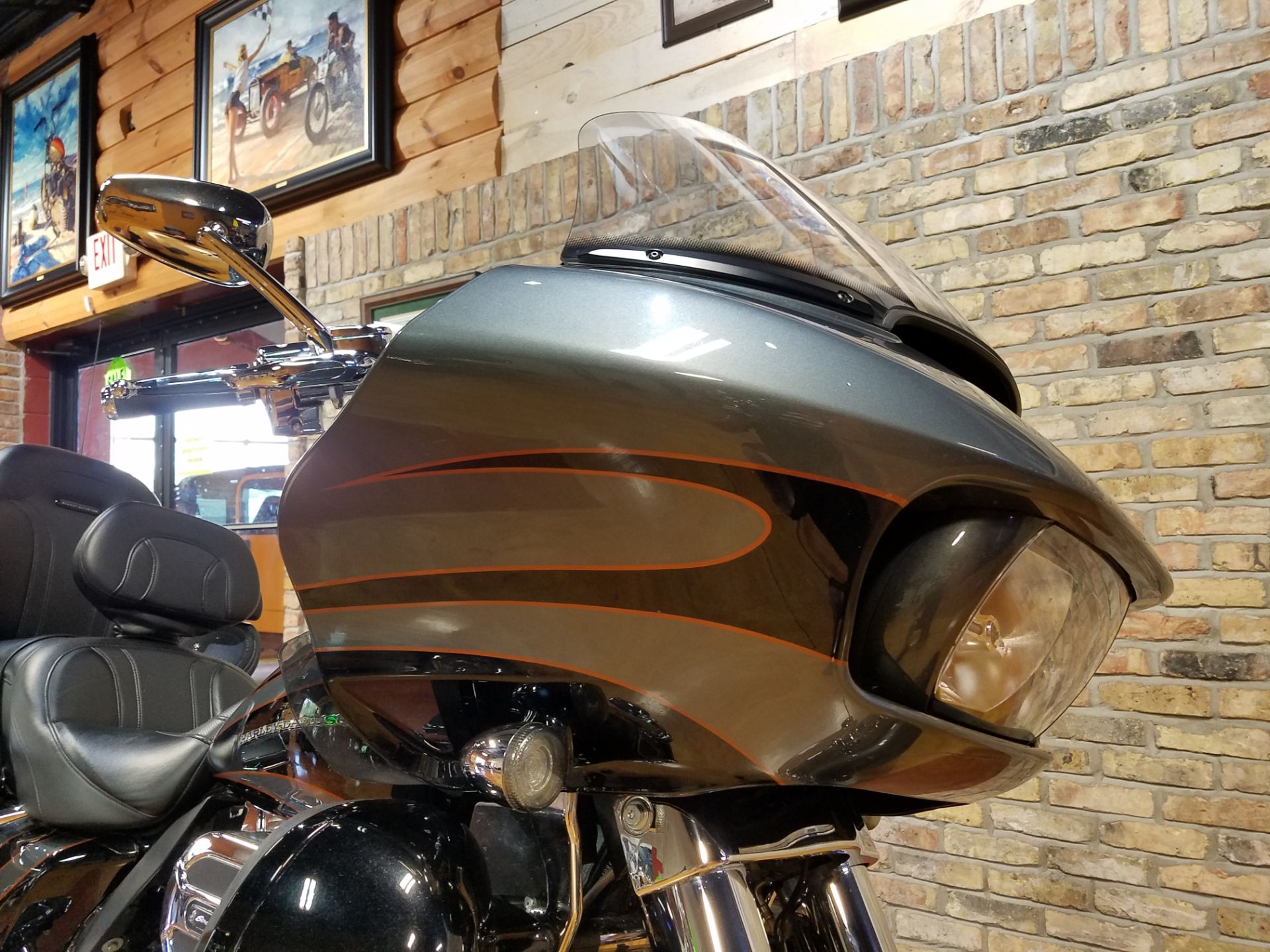 2016 Harley-Davidson CVO™ Road Glide™ Ultra in Big Bend, Wisconsin - Photo 23