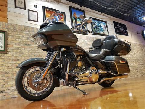 2016 Harley-Davidson CVO™ Road Glide™ Ultra in Big Bend, Wisconsin - Photo 41