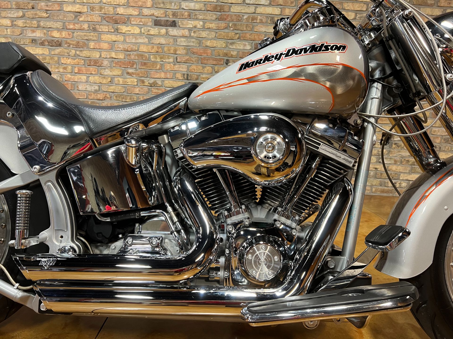 2005 Harley-Davidson FLSTFSE Screamin’ Eagle® Fat Boy® in Big Bend, Wisconsin - Photo 6