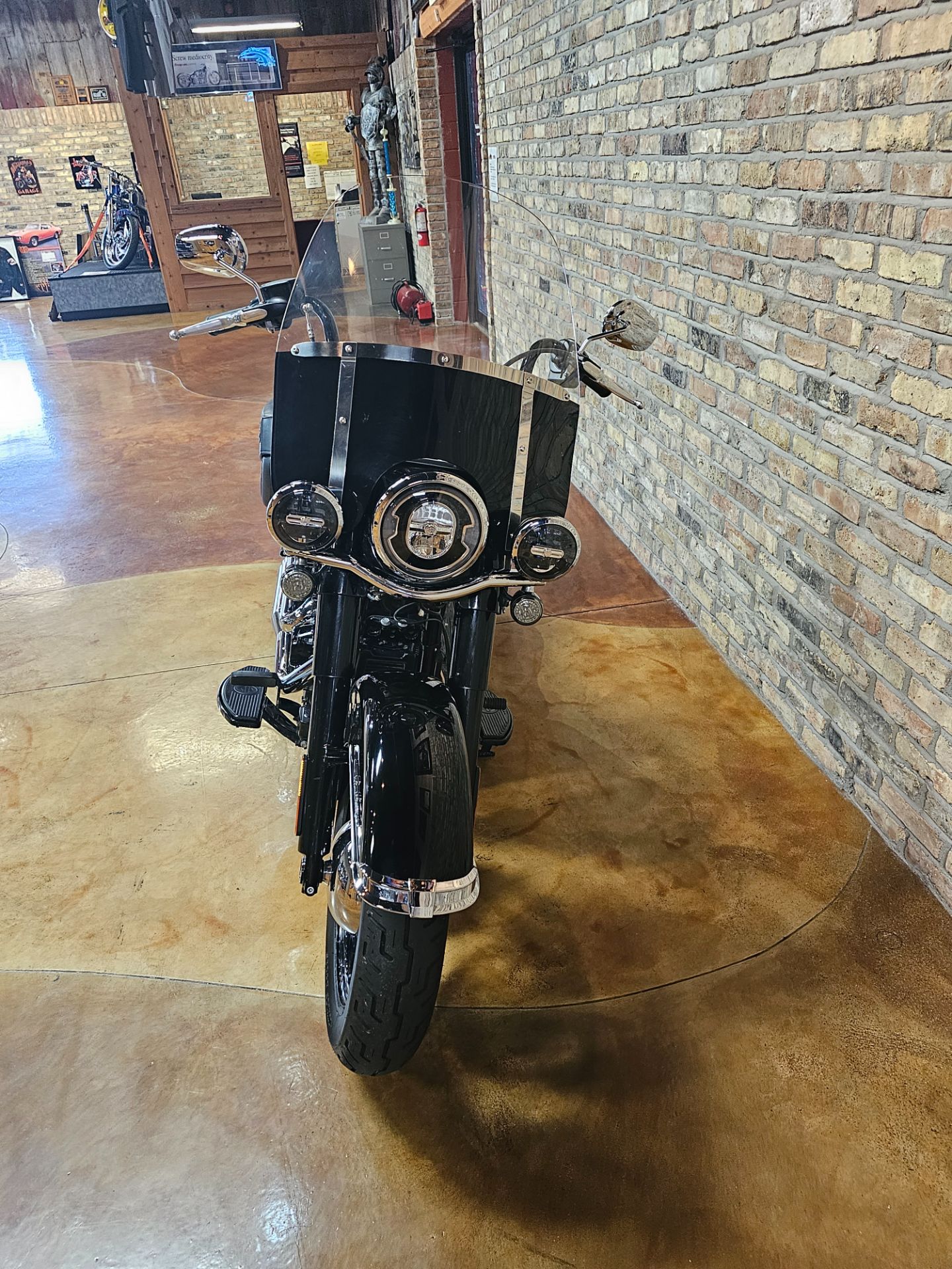 2018 Harley-Davidson Heritage Classic in Big Bend, Wisconsin - Photo 11