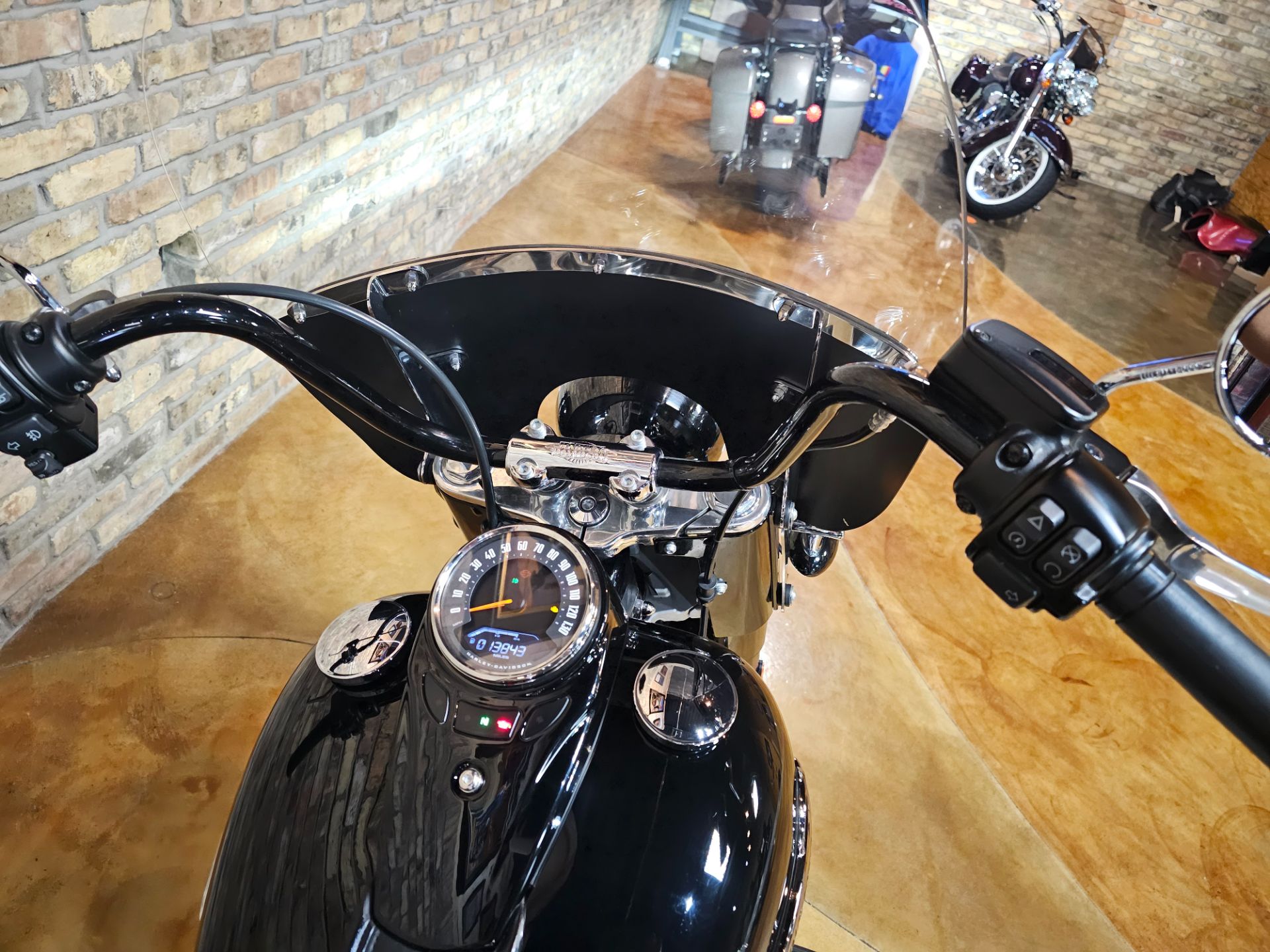 2018 Harley-Davidson Heritage Classic in Big Bend, Wisconsin - Photo 14