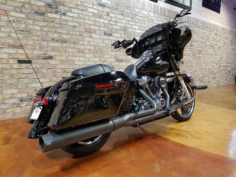 2017 Harley-Davidson Street Glide® Special in Big Bend, Wisconsin - Photo 3
