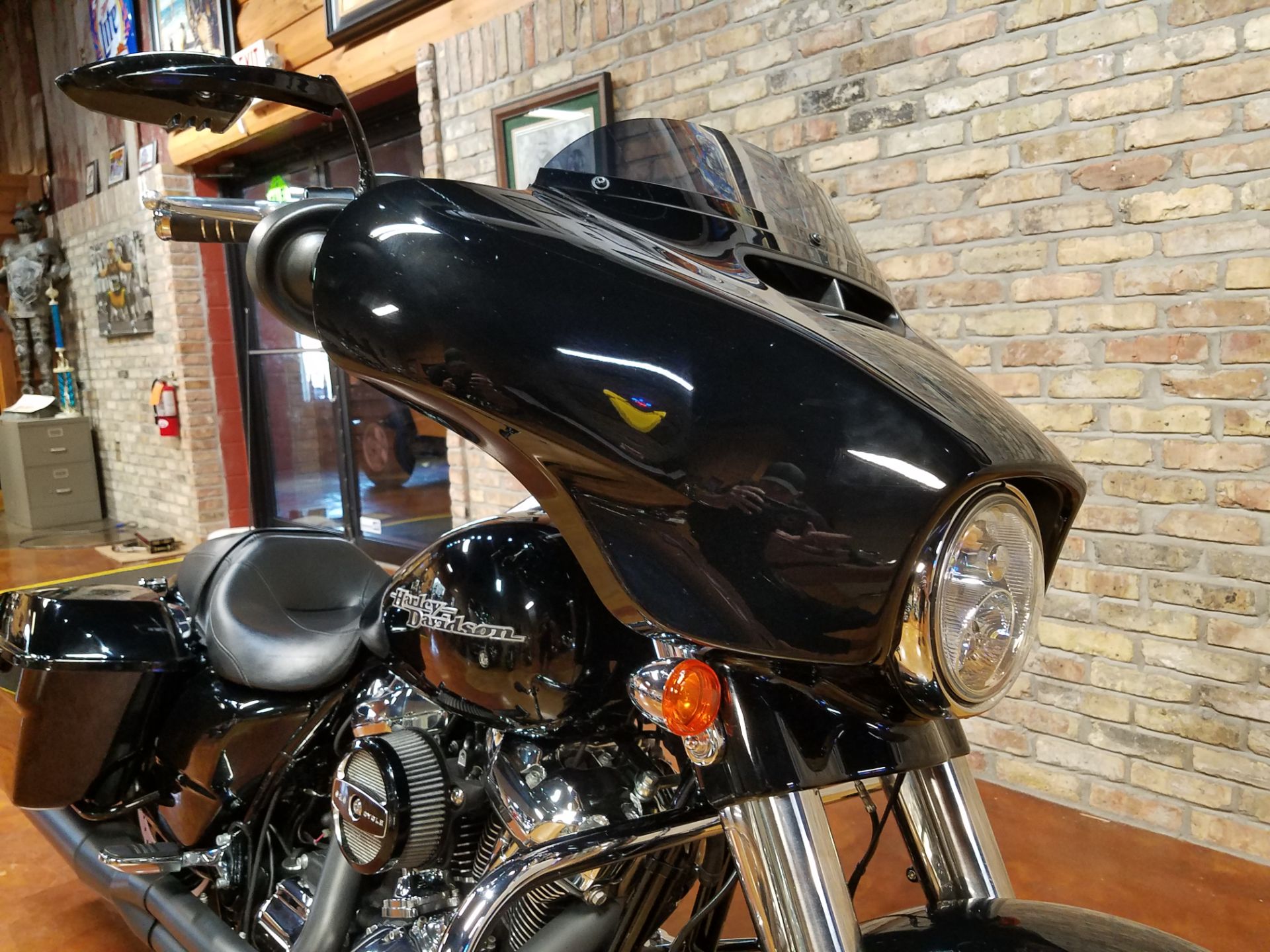 2017 Harley-Davidson Street Glide® Special in Big Bend, Wisconsin - Photo 15