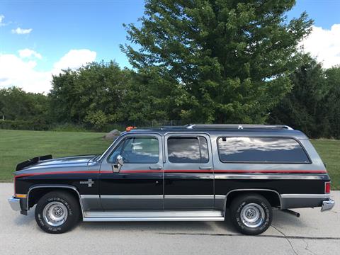 1987 Chevrolet Suburban Silverado in Big Bend, Wisconsin - Photo 44