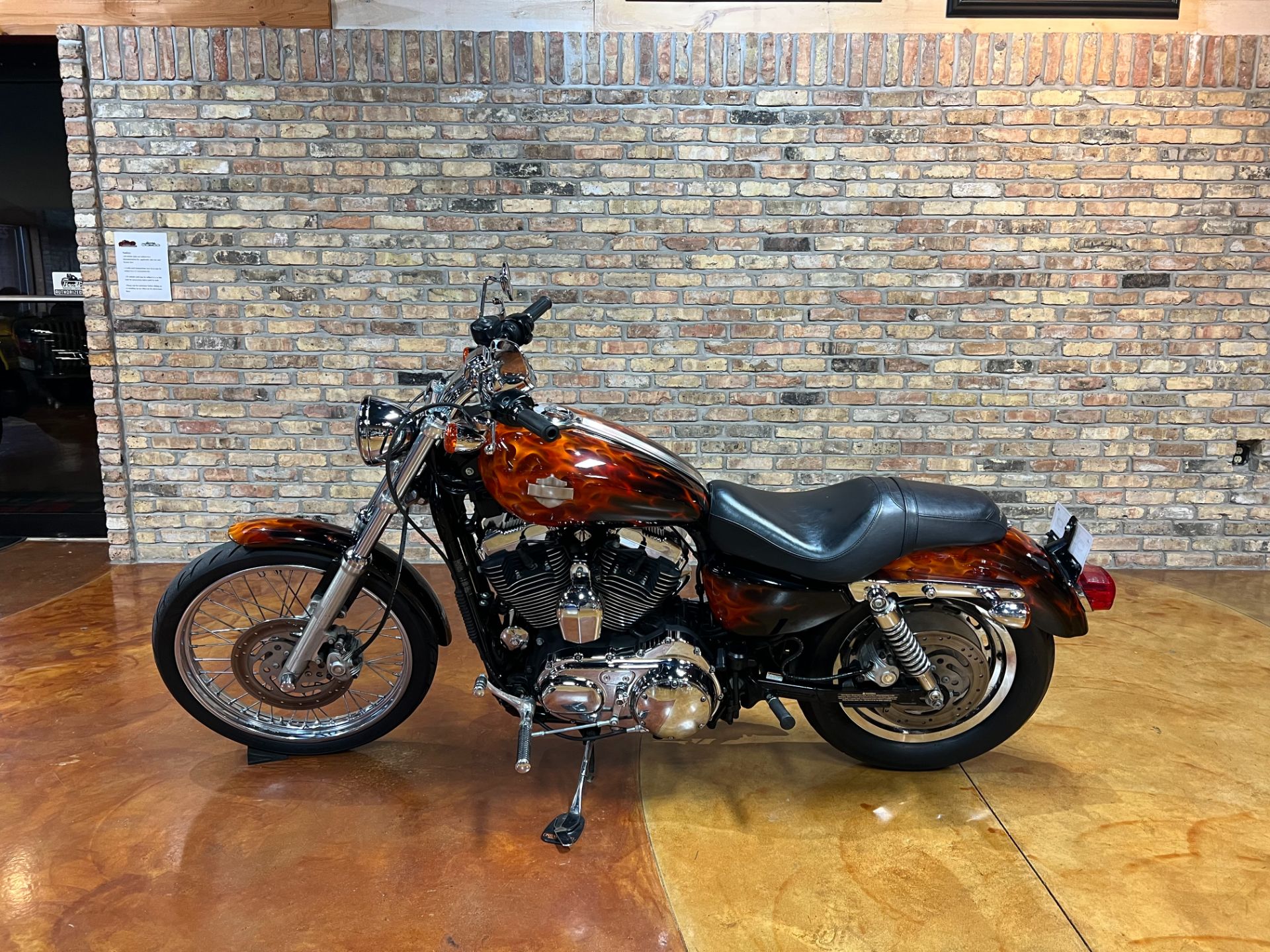 2005 Harley-Davidson Sportster® XL 1200 Custom in Big Bend, Wisconsin - Photo 14