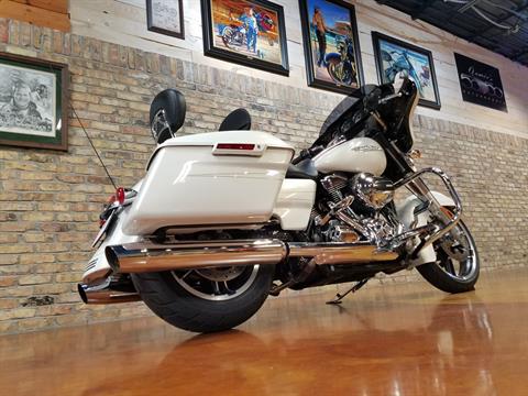 2015 Harley-Davidson Street Glide® Special in Big Bend, Wisconsin - Photo 4