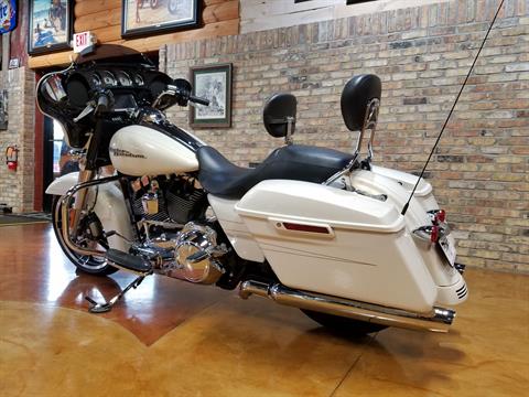 2015 Harley-Davidson Street Glide® Special in Big Bend, Wisconsin - Photo 29