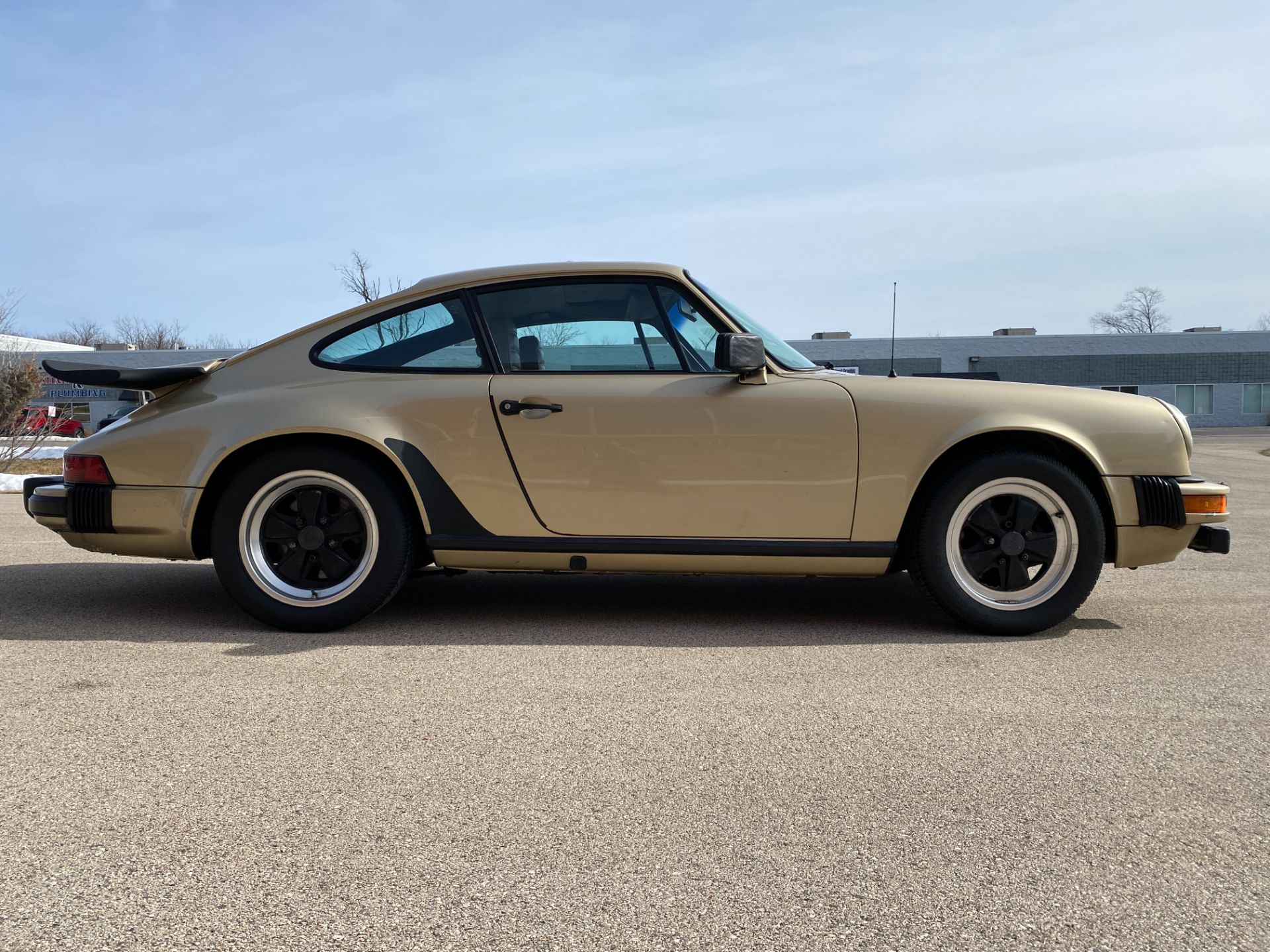 1983 Porsche 911SC in Big Bend, Wisconsin - Photo 30