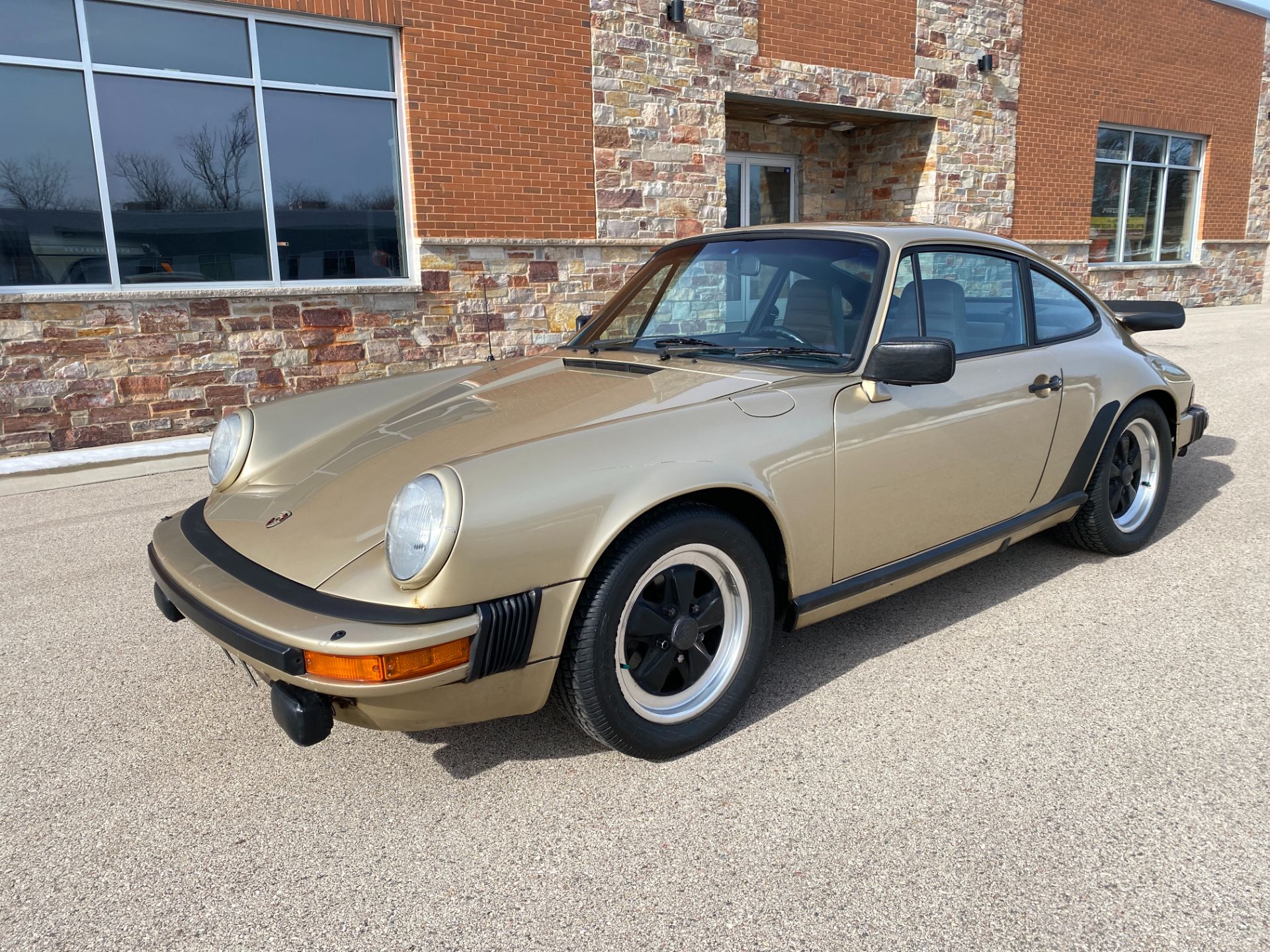 1983 Porsche 911SC in Big Bend, Wisconsin - Photo 42