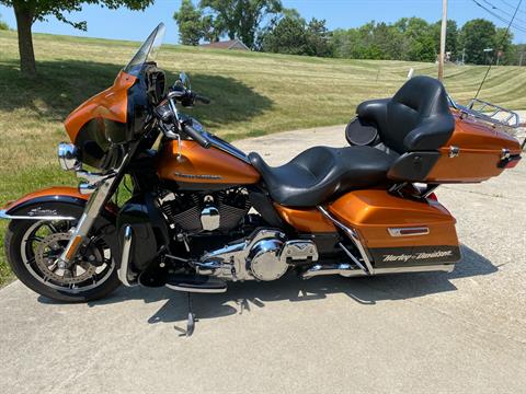 2014 Harley-Davidson Electra Glide® Ultra Classic® in Big Bend, Wisconsin - Photo 12
