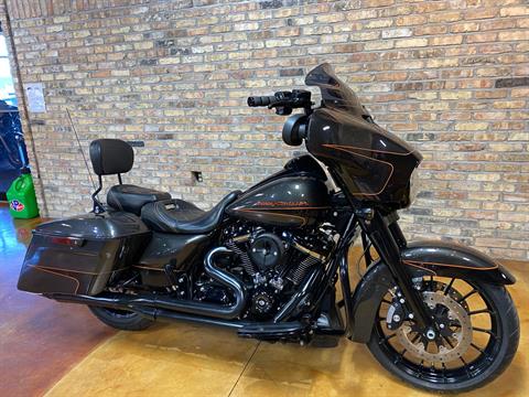 2019 Harley-Davidson Street Glide® Special in Big Bend, Wisconsin - Photo 3