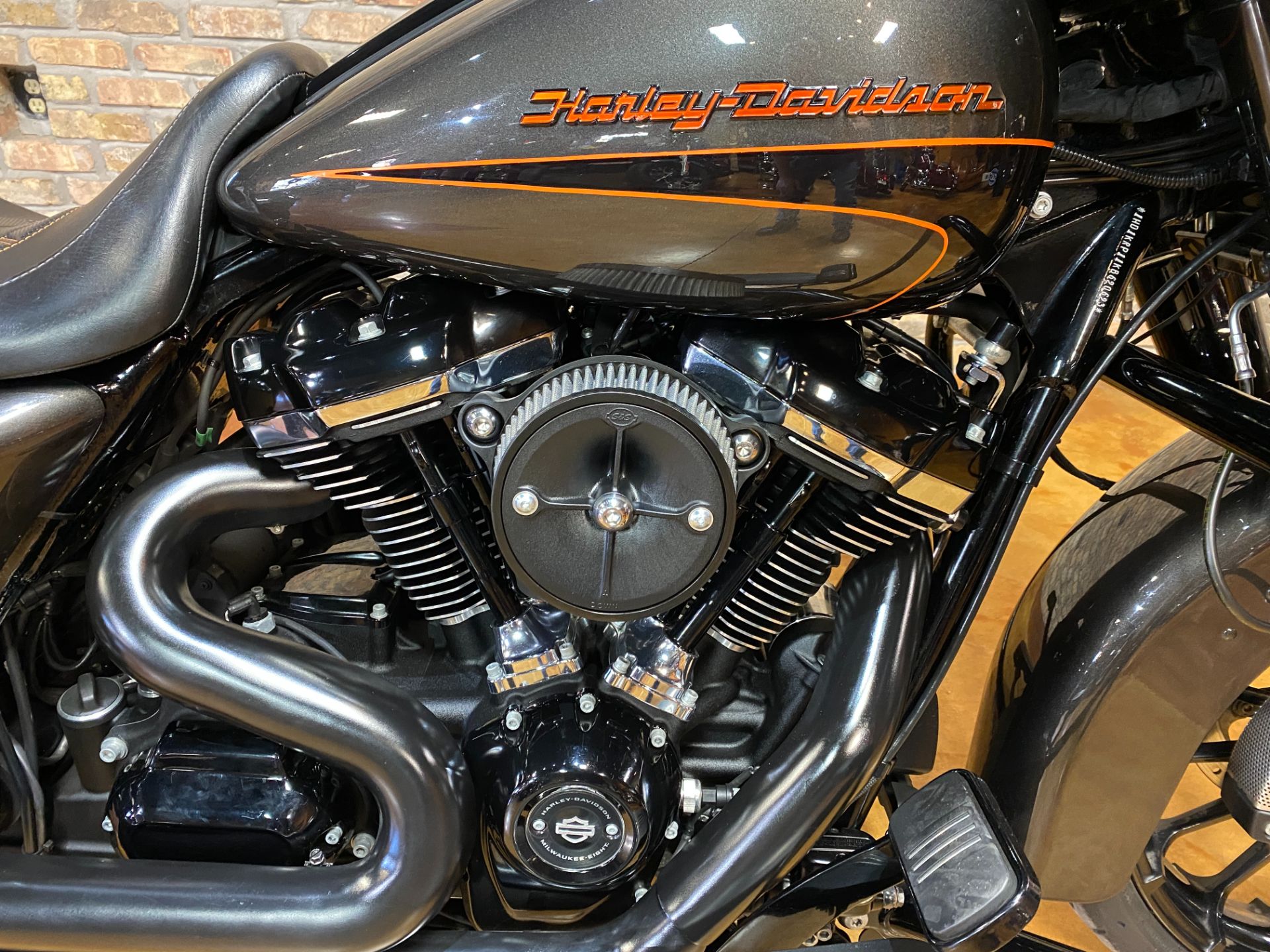 2019 Harley-Davidson Street Glide® Special in Big Bend, Wisconsin - Photo 5