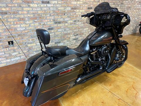 2019 Harley-Davidson Street Glide® Special in Big Bend, Wisconsin - Photo 13