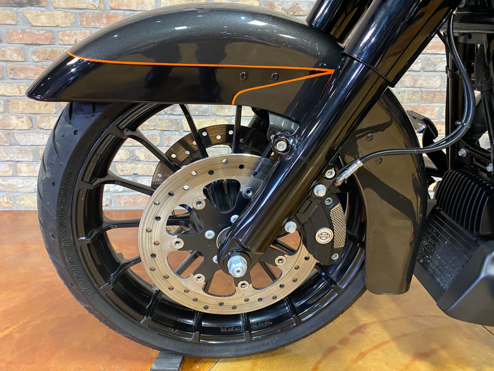 2019 Harley-Davidson Street Glide® Special in Big Bend, Wisconsin - Photo 22