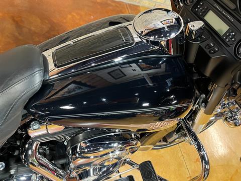 2012 Harley-Davidson Electra Glide® Classic in Big Bend, Wisconsin - Photo 21