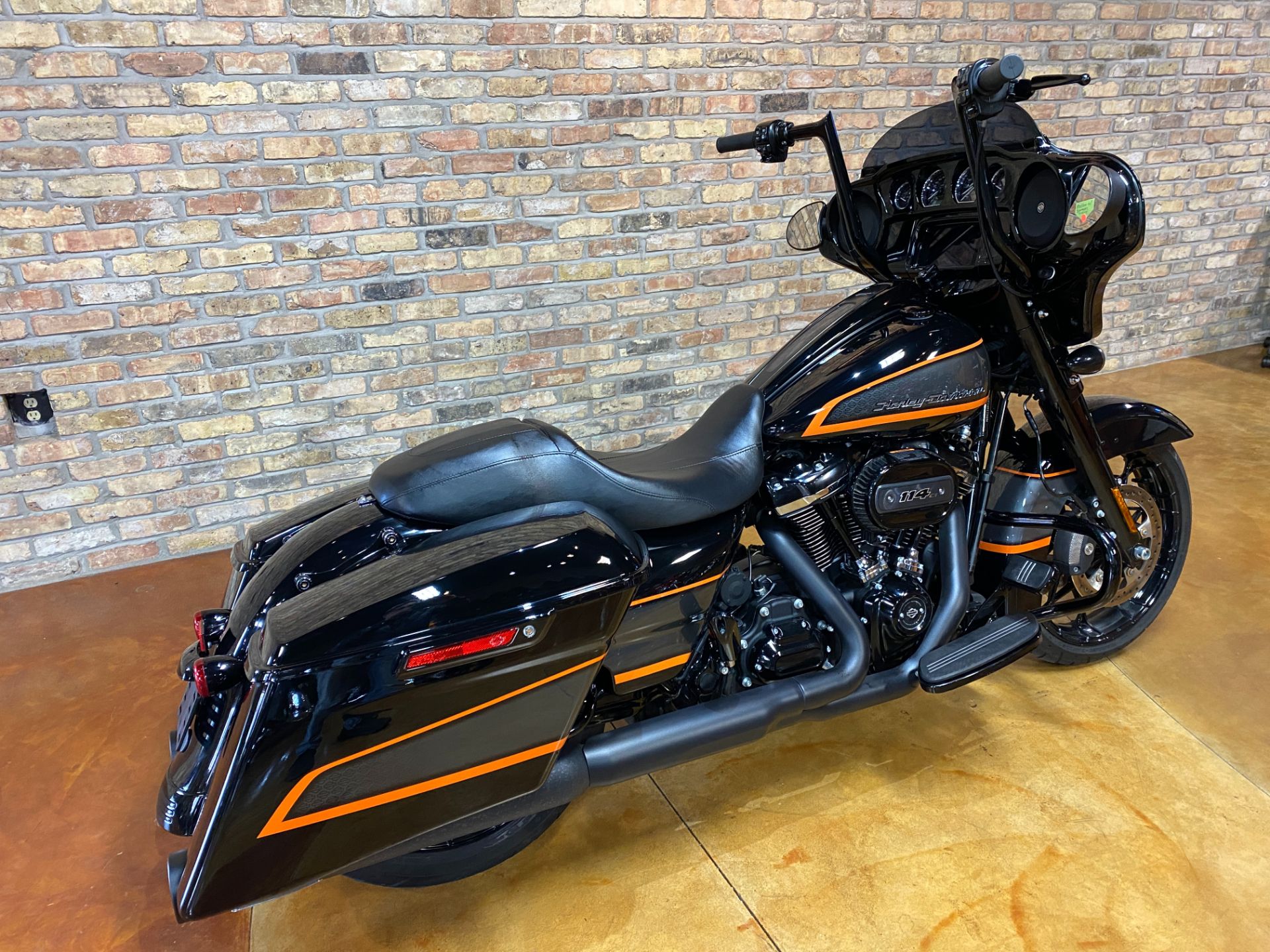 2022 Harley-Davidson Street Glide® Special in Big Bend, Wisconsin - Photo 7