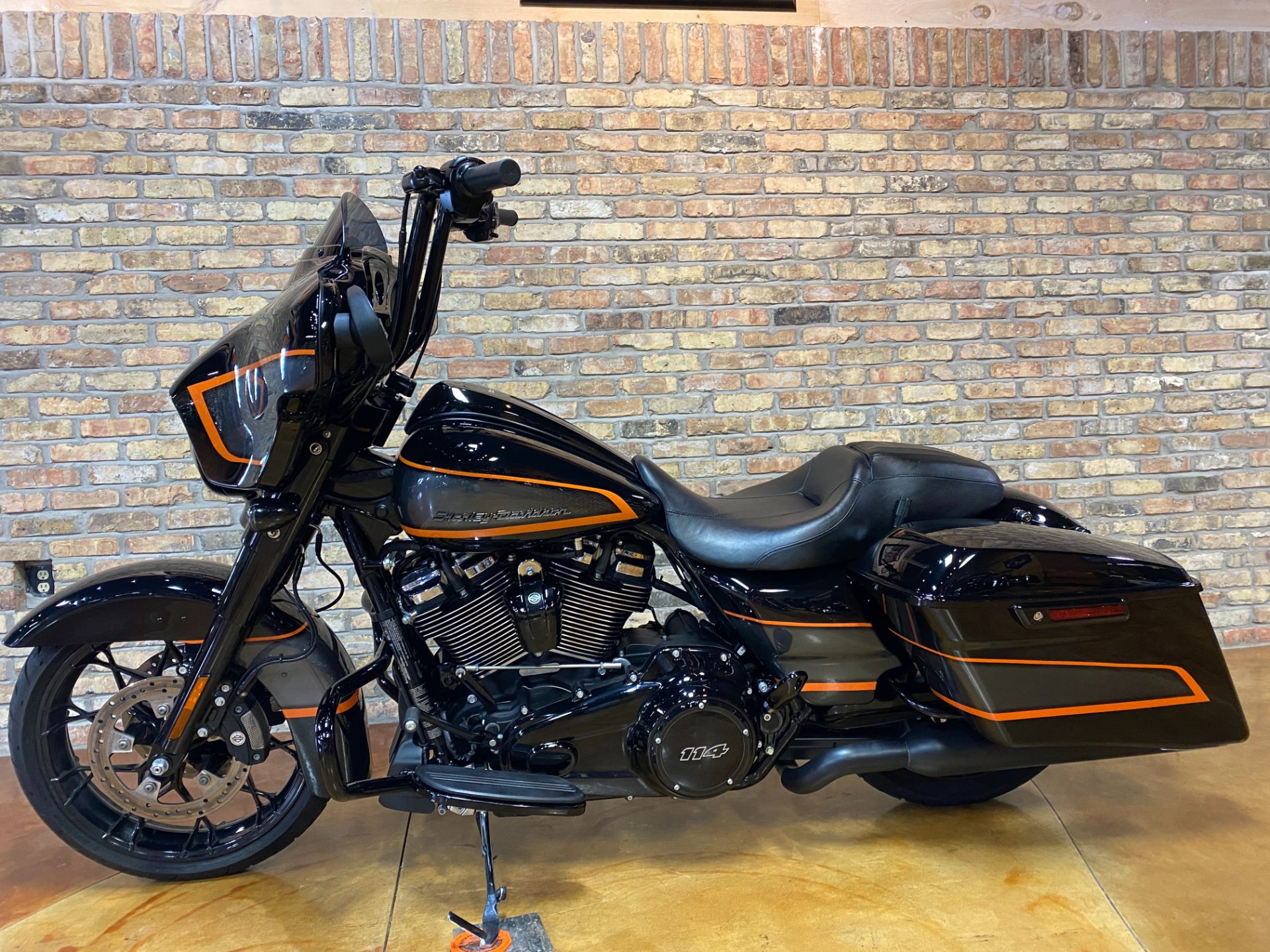 2022 Harley-Davidson Street Glide® Special in Big Bend, Wisconsin - Photo 21