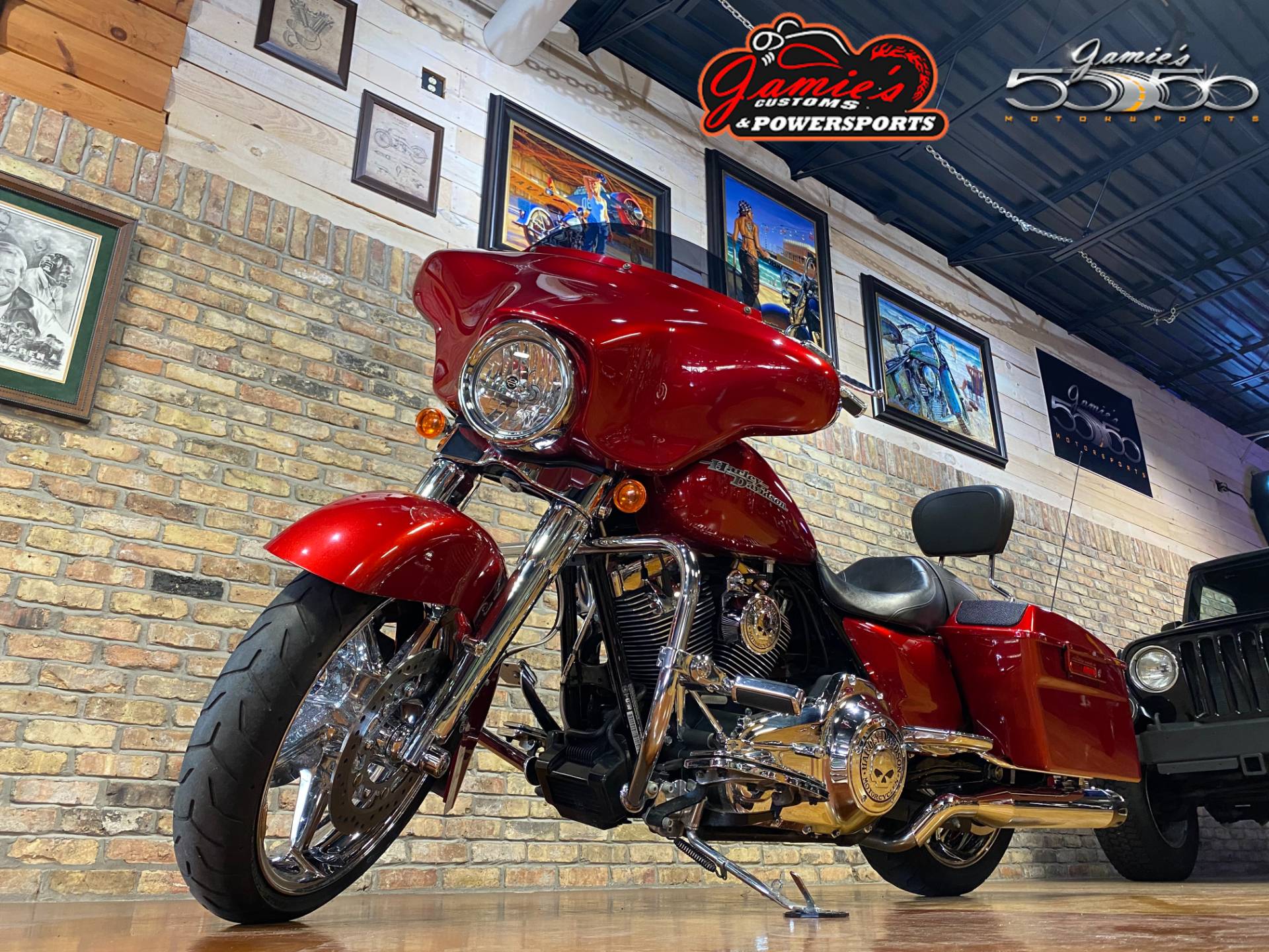 2012 Harley-Davidson Street Glide® in Big Bend, Wisconsin - Photo 1