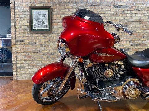 2012 Harley-Davidson Street Glide® in Big Bend, Wisconsin - Photo 2