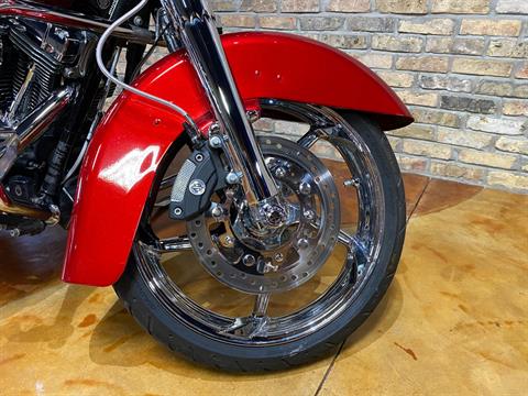 2012 Harley-Davidson Street Glide® in Big Bend, Wisconsin - Photo 19