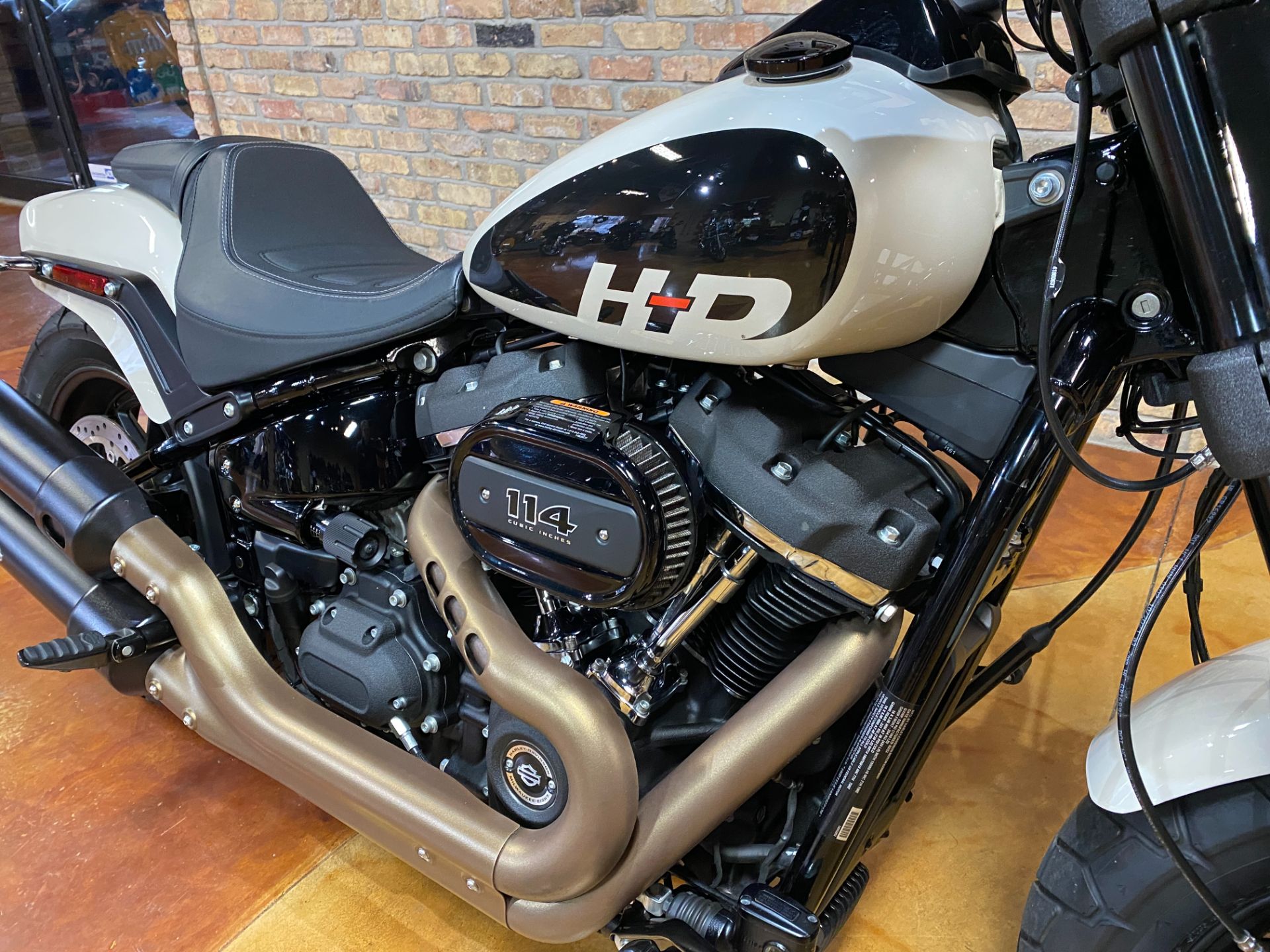 2022 Harley-Davidson Fat Bob® 114 in Big Bend, Wisconsin - Photo 10