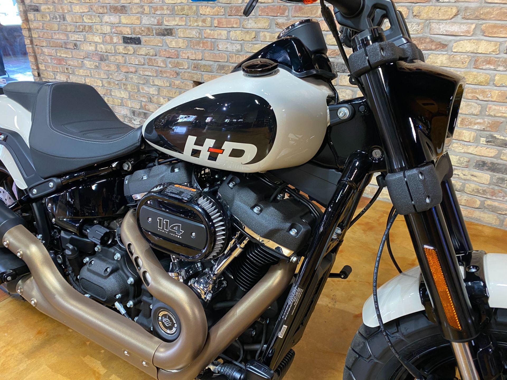 2022 Harley-Davidson Fat Bob® 114 in Big Bend, Wisconsin - Photo 4