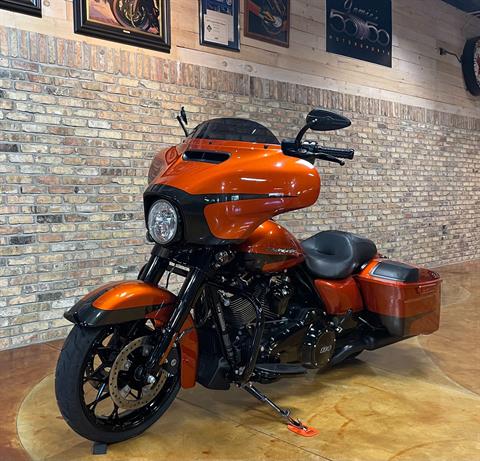 2020 Harley-Davidson Street Glide® Special in Big Bend, Wisconsin - Photo 17
