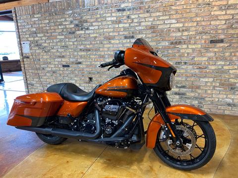 2020 Harley-Davidson Street Glide® Special in Big Bend, Wisconsin - Photo 4