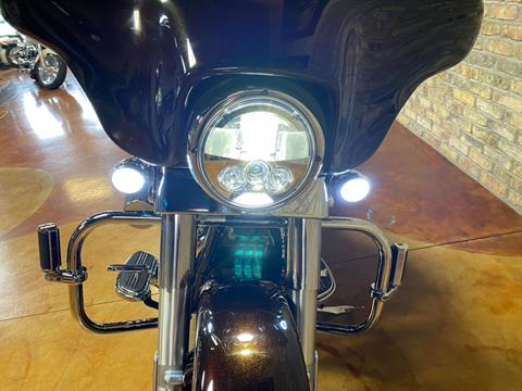 2011 Harley-Davidson Street Glide® in Big Bend, Wisconsin - Photo 6