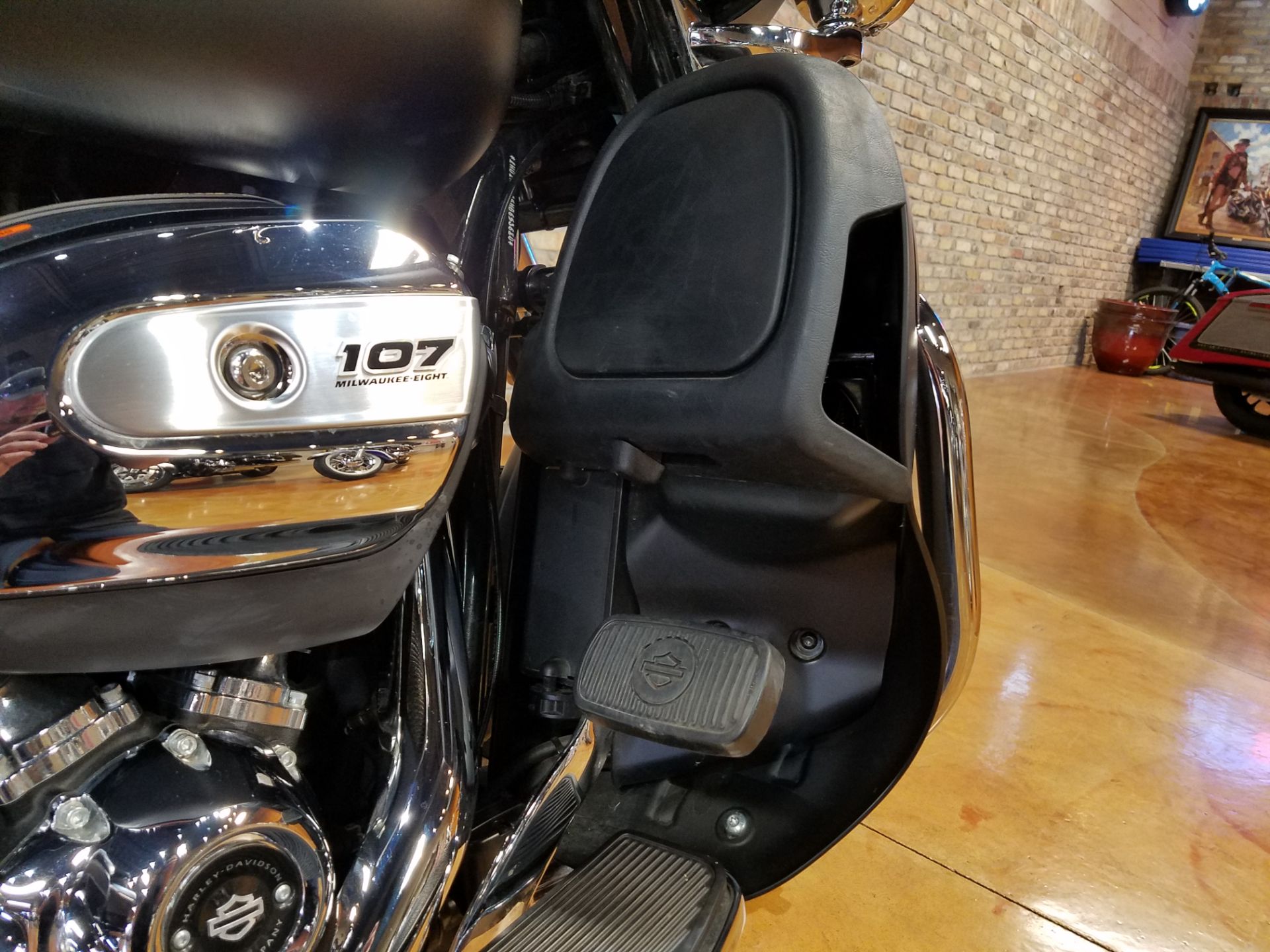 2017 Harley-Davidson Ultra Limited in Big Bend, Wisconsin - Photo 19