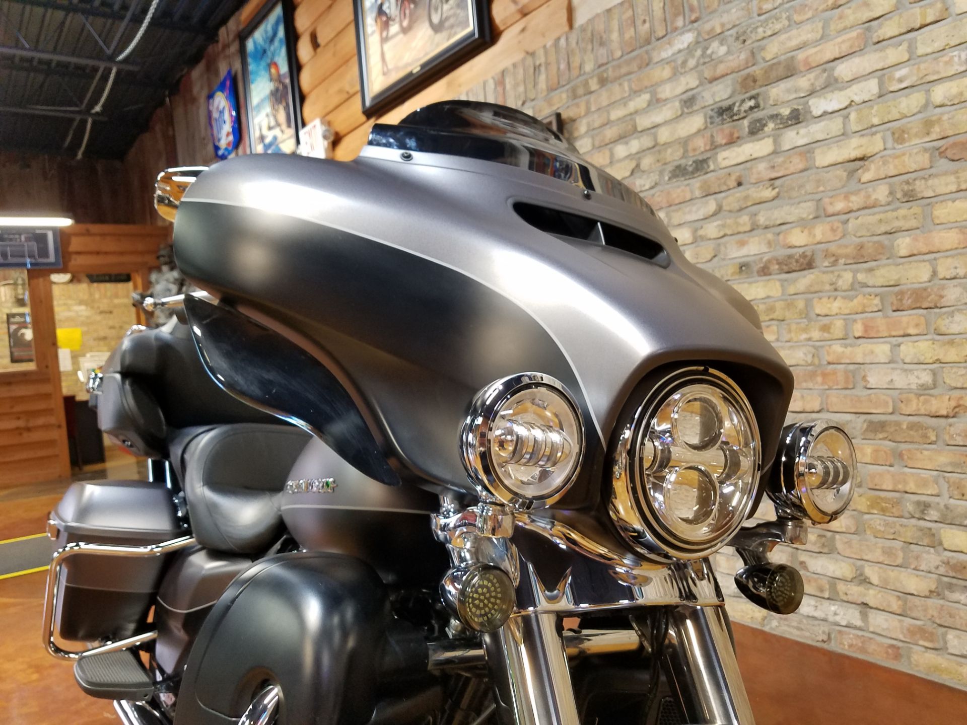 2017 Harley-Davidson Ultra Limited in Big Bend, Wisconsin - Photo 23