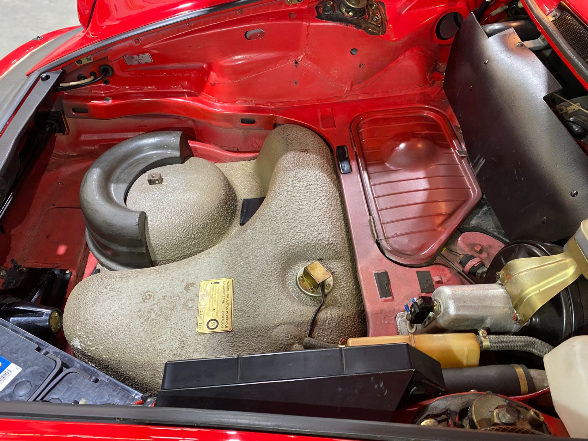 1986 Porsche Carrera 2dr Targa Coupe in Big Bend, Wisconsin - Photo 236