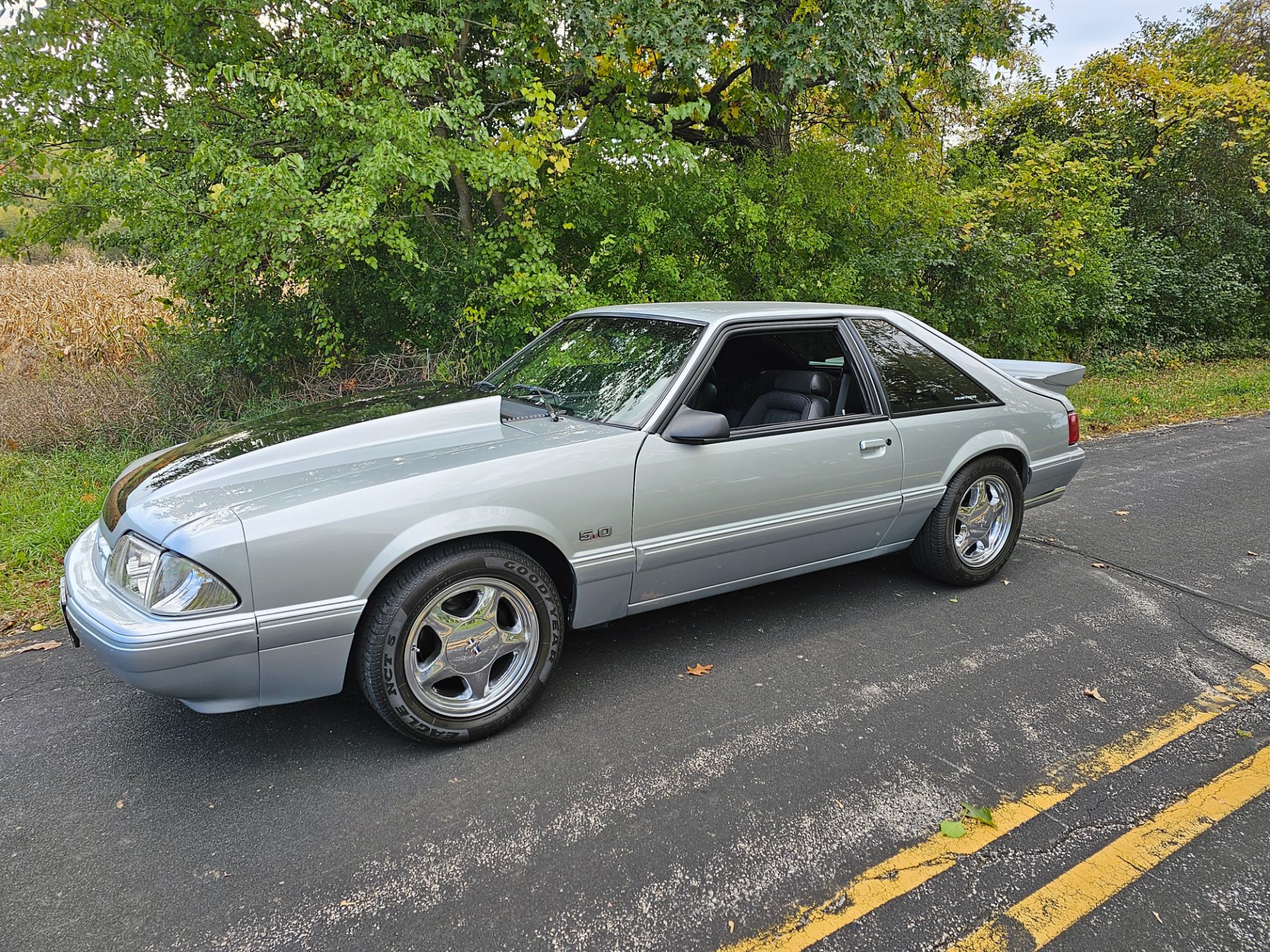 1987 Ford Mustang Hatchback LX in Big Bend, Wisconsin - Photo 4