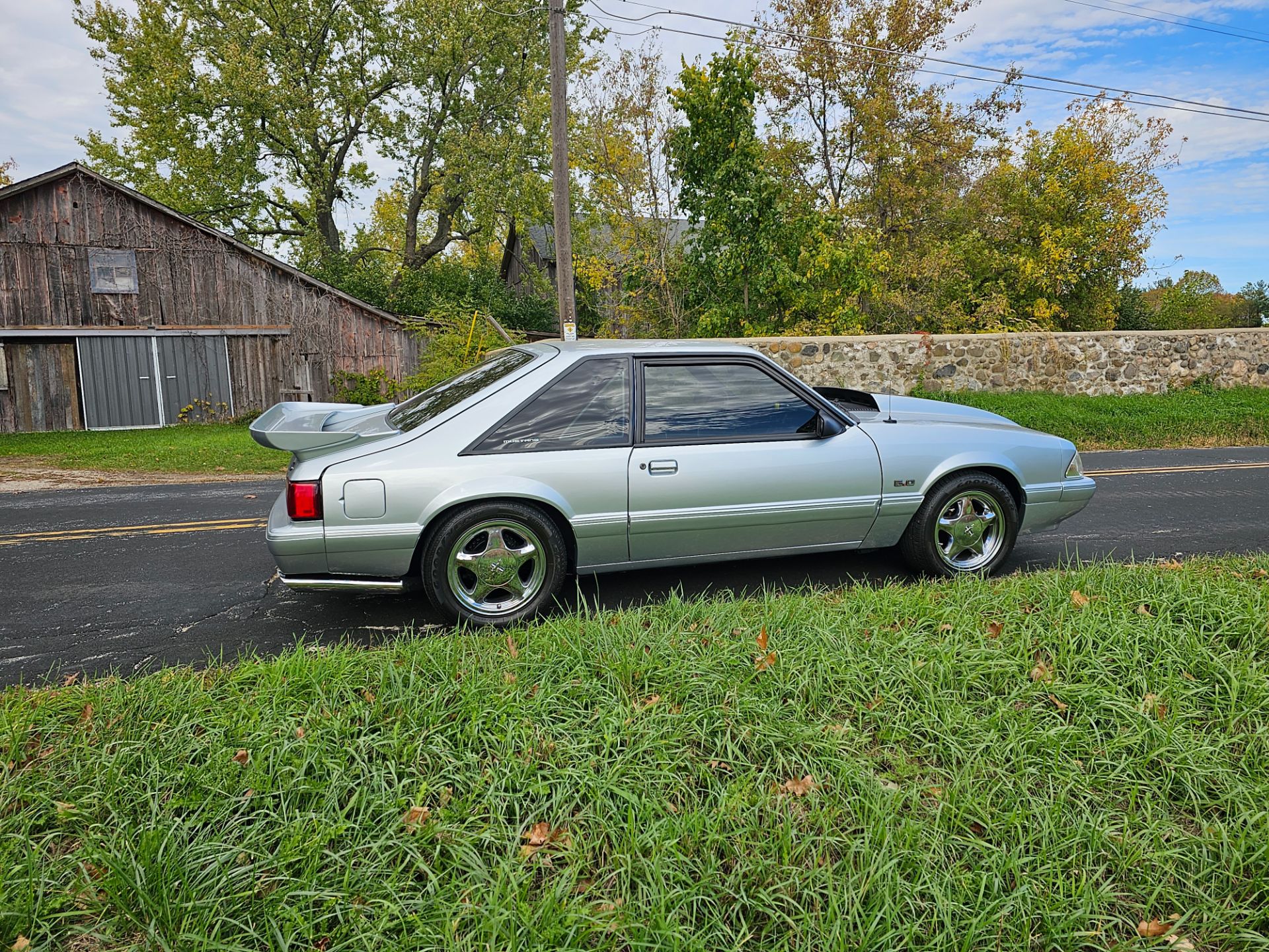 1987 Ford Mustang Hatchback LX in Big Bend, Wisconsin - Photo 20