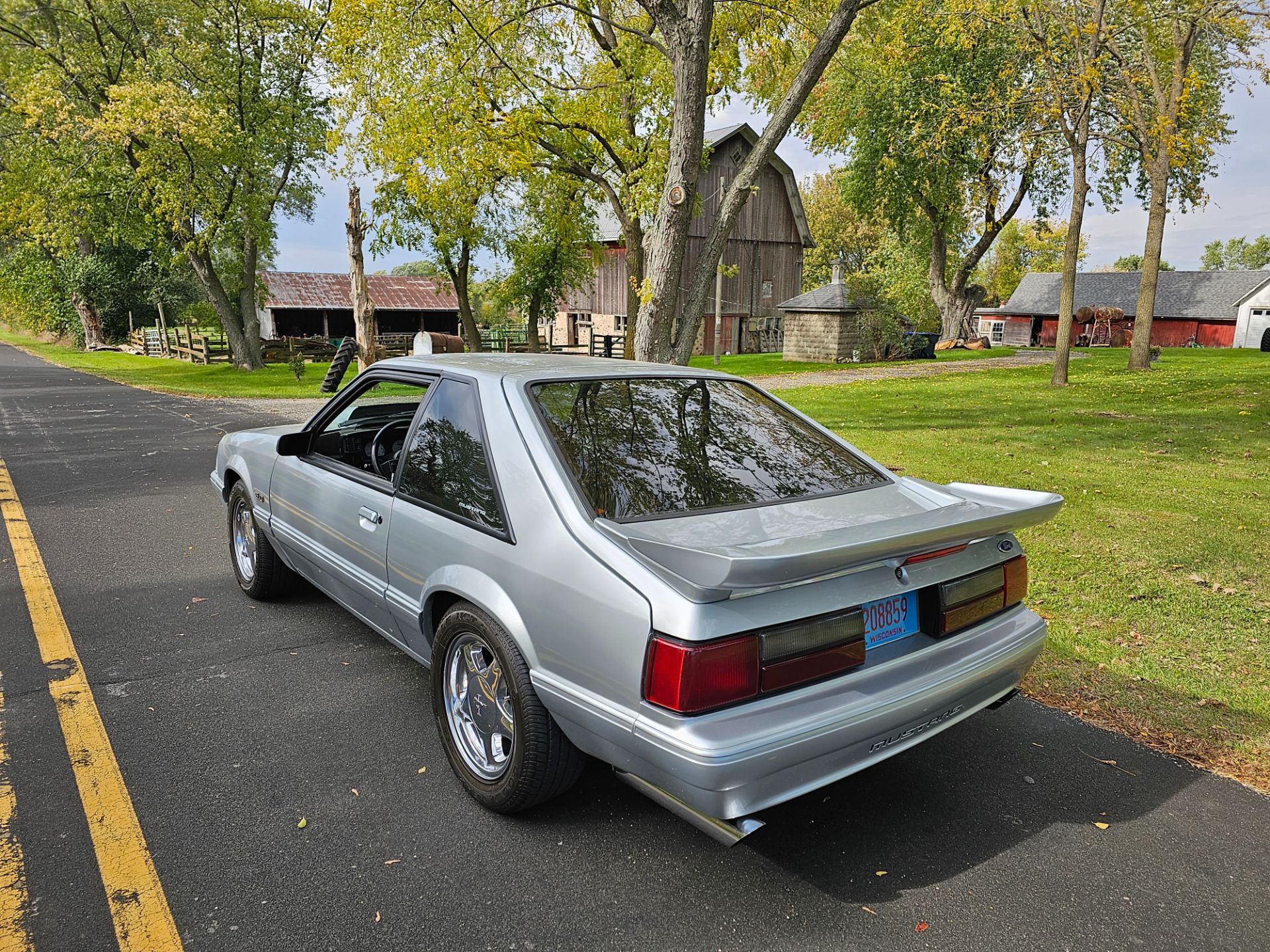 1987 Ford Mustang Hatchback LX in Big Bend, Wisconsin - Photo 34