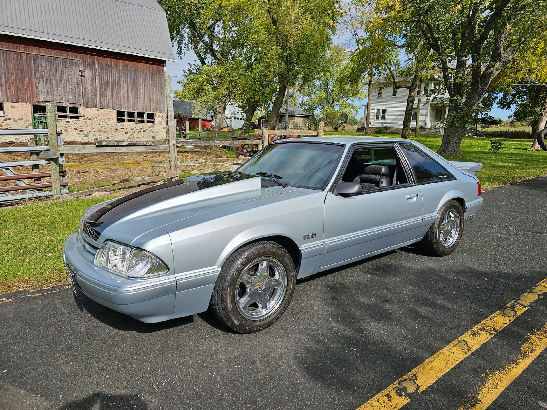 1987 Ford Mustang Hatchback LX in Big Bend, Wisconsin - Photo 38