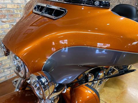 2016 Harley-Davidson Electra Glide® Ultra Classic® Low in Big Bend, Wisconsin - Photo 5