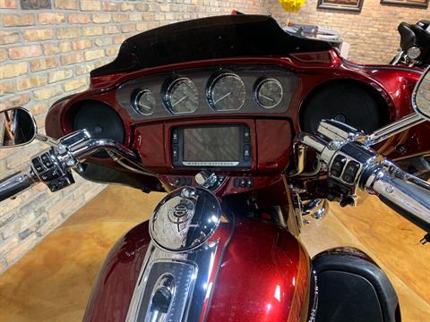 2014 Harley-Davidson CVO™ Limited in Big Bend, Wisconsin - Photo 17