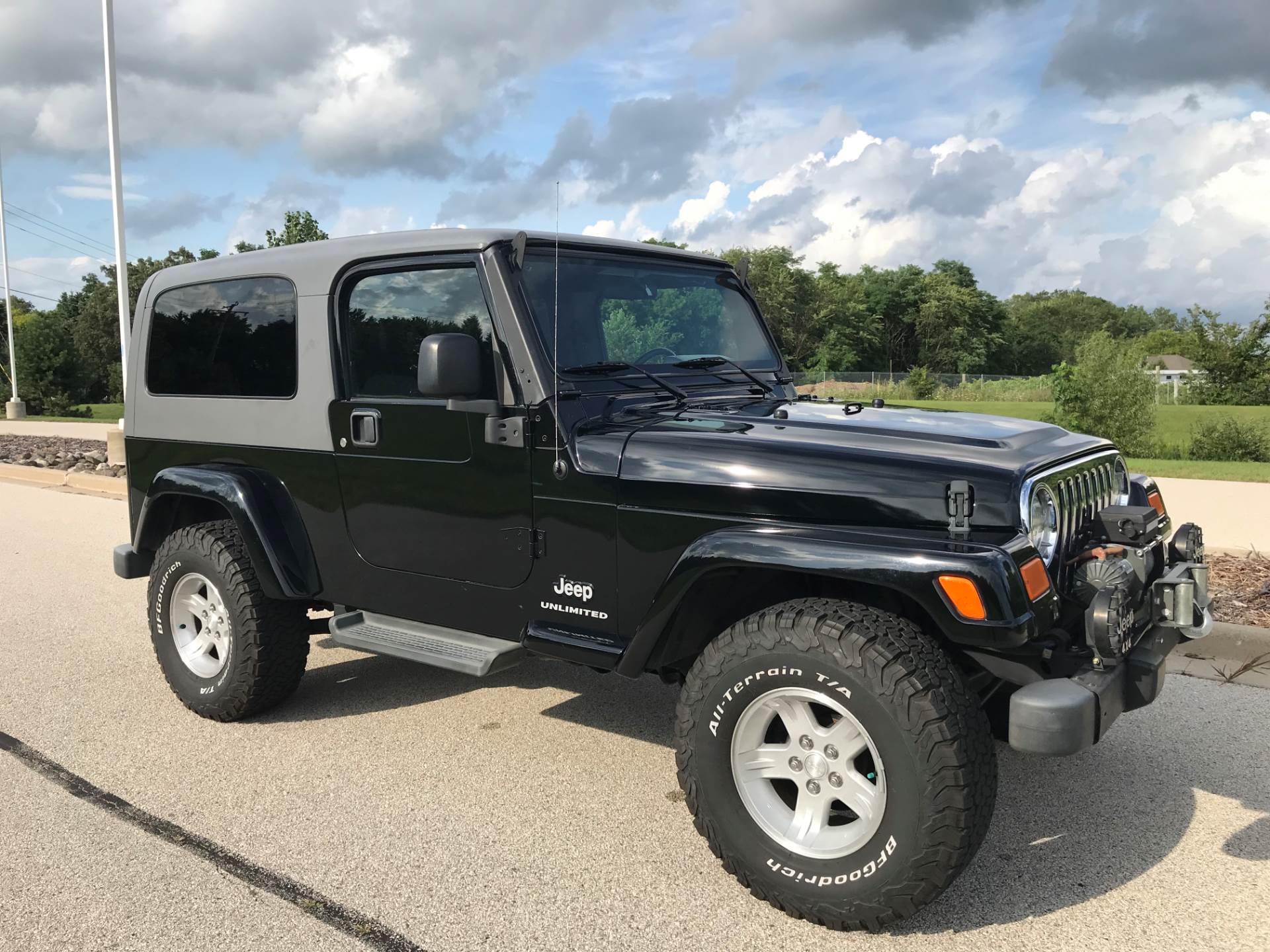 Used 2005 Jeep® Wrangler Unlimited | Automobile in Big Bend WI | 3097M Black