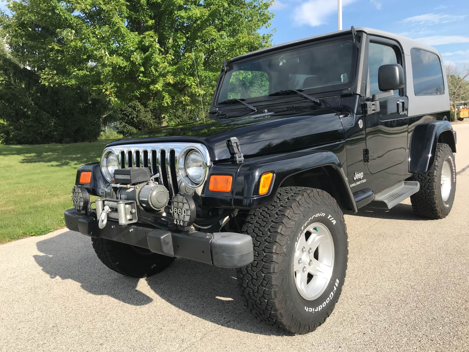 Used 2005 Jeep® Wrangler Unlimited | Automobile in Big Bend WI | 3097M Black