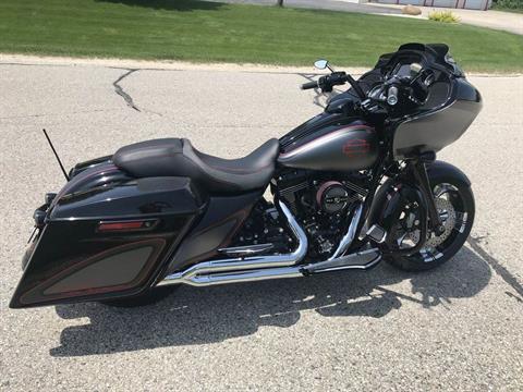 2015 Harley-Davidson Road Glide® Special in Big Bend, Wisconsin - Photo 13