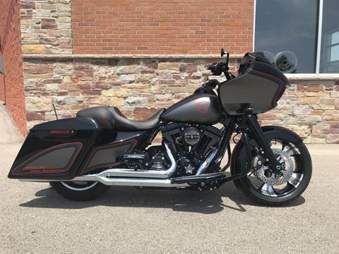 2015 Harley-Davidson Road Glide® Special in Big Bend, Wisconsin - Photo 20