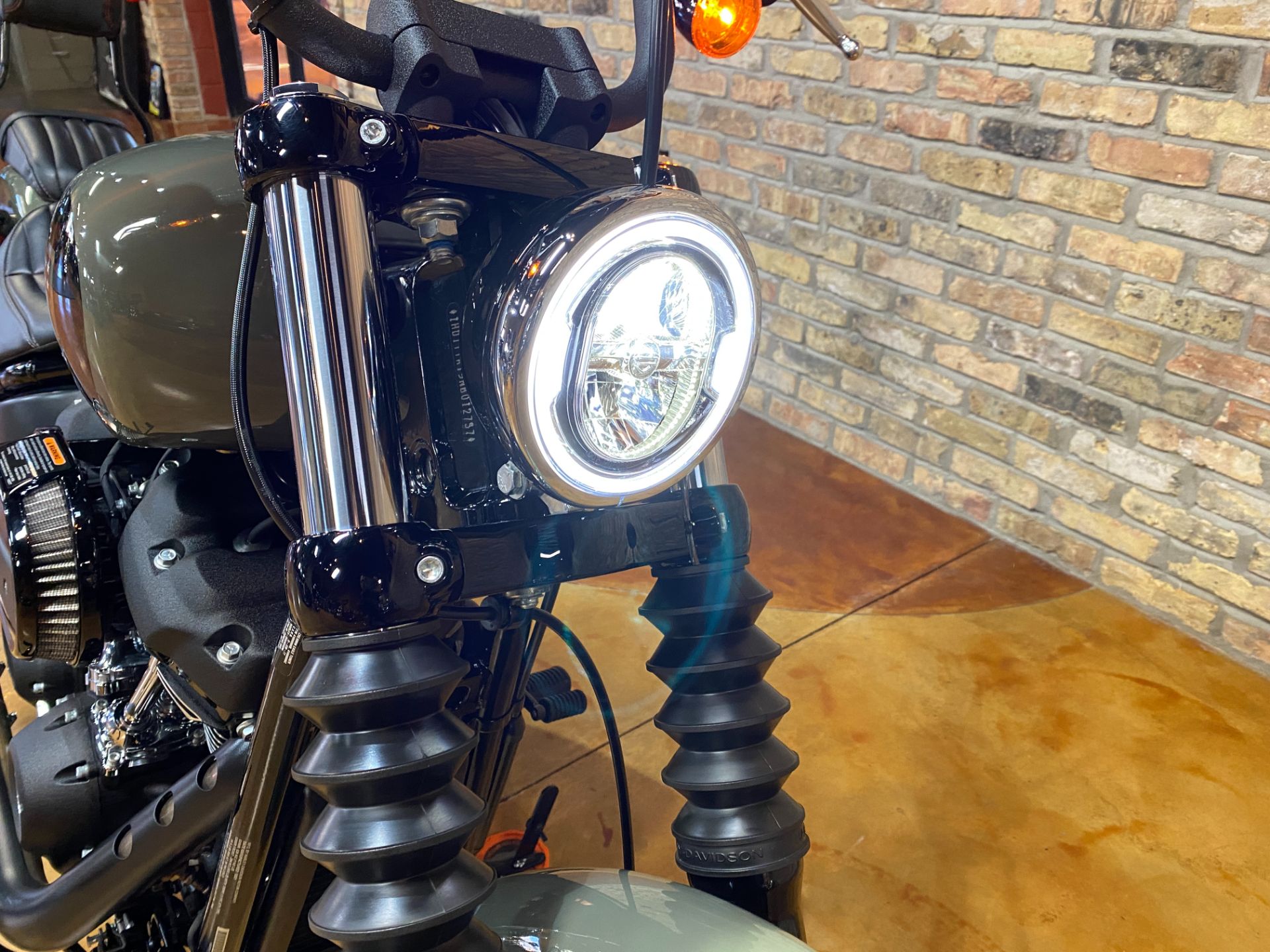 2022 Harley-Davidson Street Bob® 114 in Big Bend, Wisconsin - Photo 13