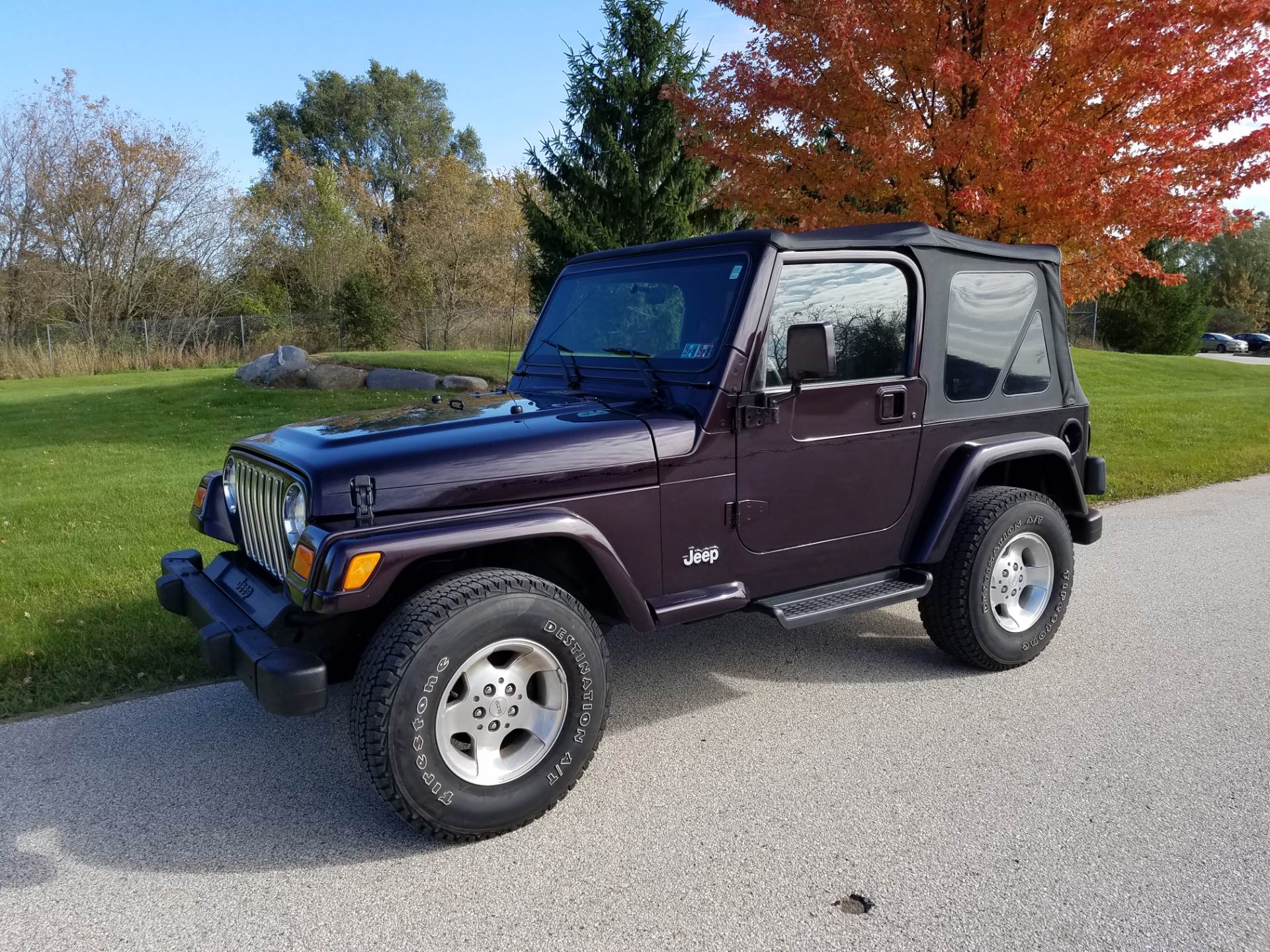 Used 2000 Jeep® Wrangler | Automobile in Big Bend WI | 4092 Purple