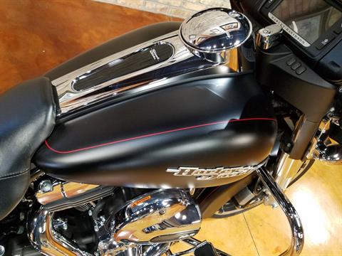 2015 Harley-Davidson Street Glide® Special in Big Bend, Wisconsin - Photo 20
