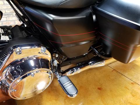 2015 Harley-Davidson Street Glide® Special in Big Bend, Wisconsin - Photo 40
